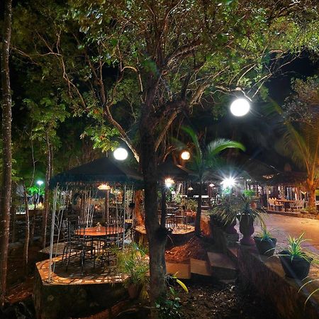 Villa Khadine Grand Vista Resort Coron Εξωτερικό φωτογραφία