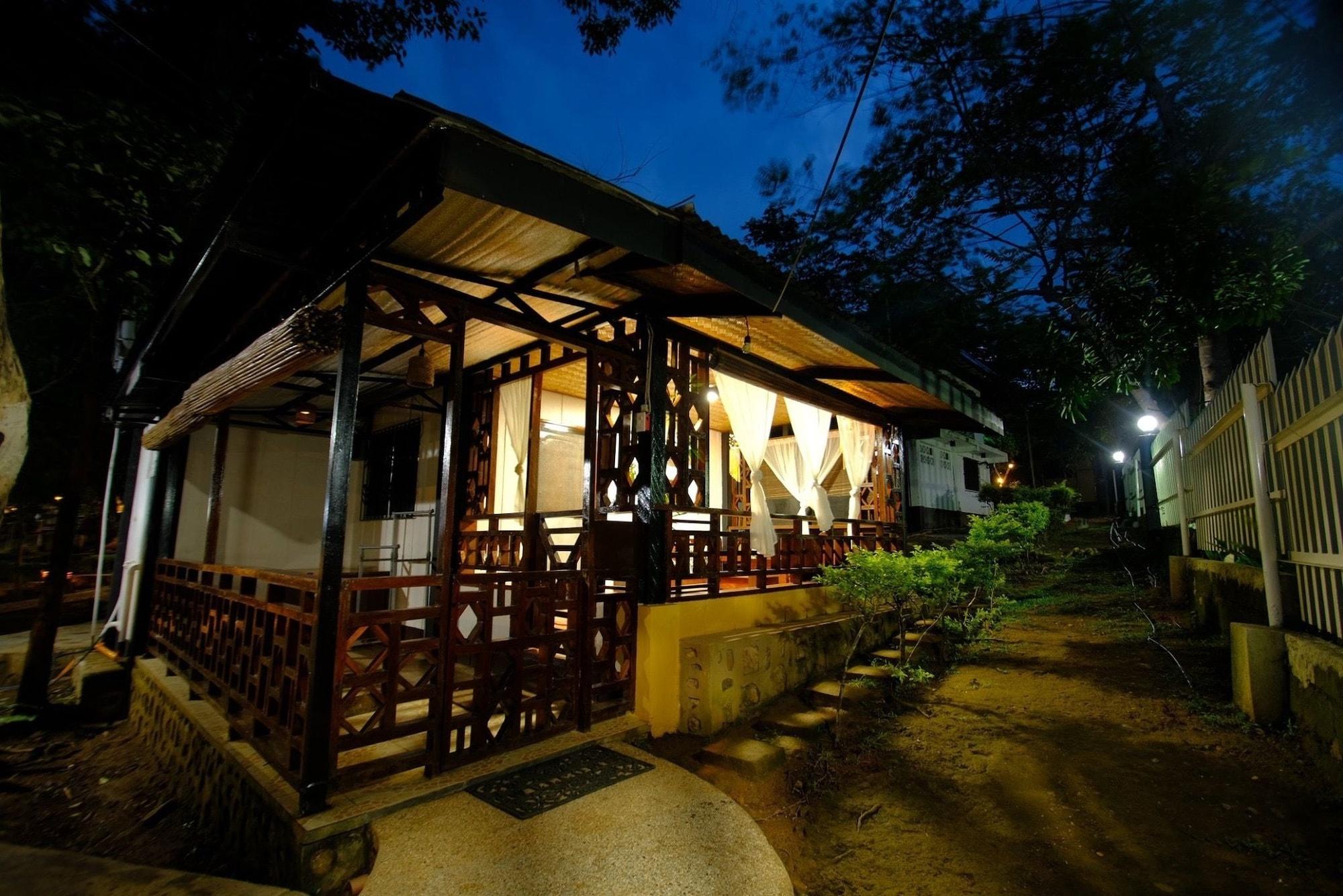 Villa Khadine Grand Vista Resort Coron Εξωτερικό φωτογραφία