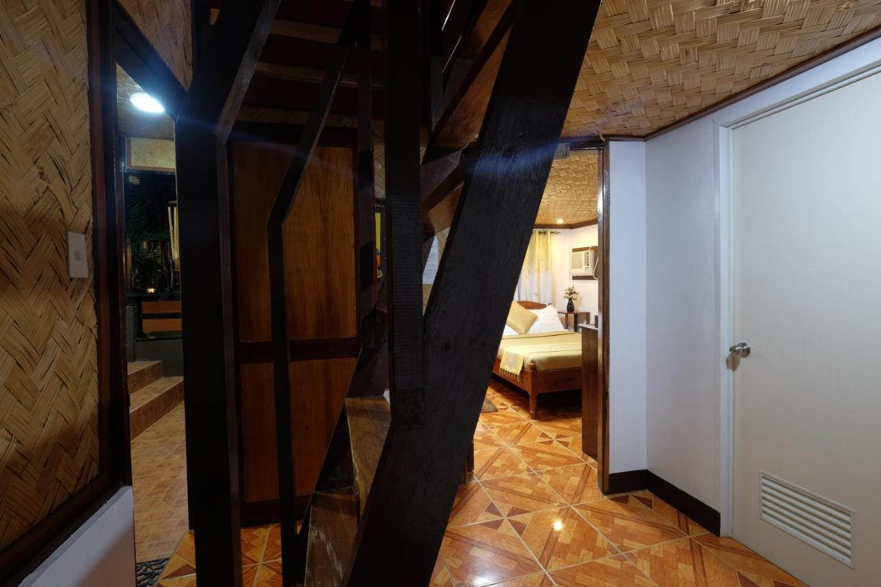 Villa Khadine Grand Vista Resort Coron Εξωτερικό φωτογραφία