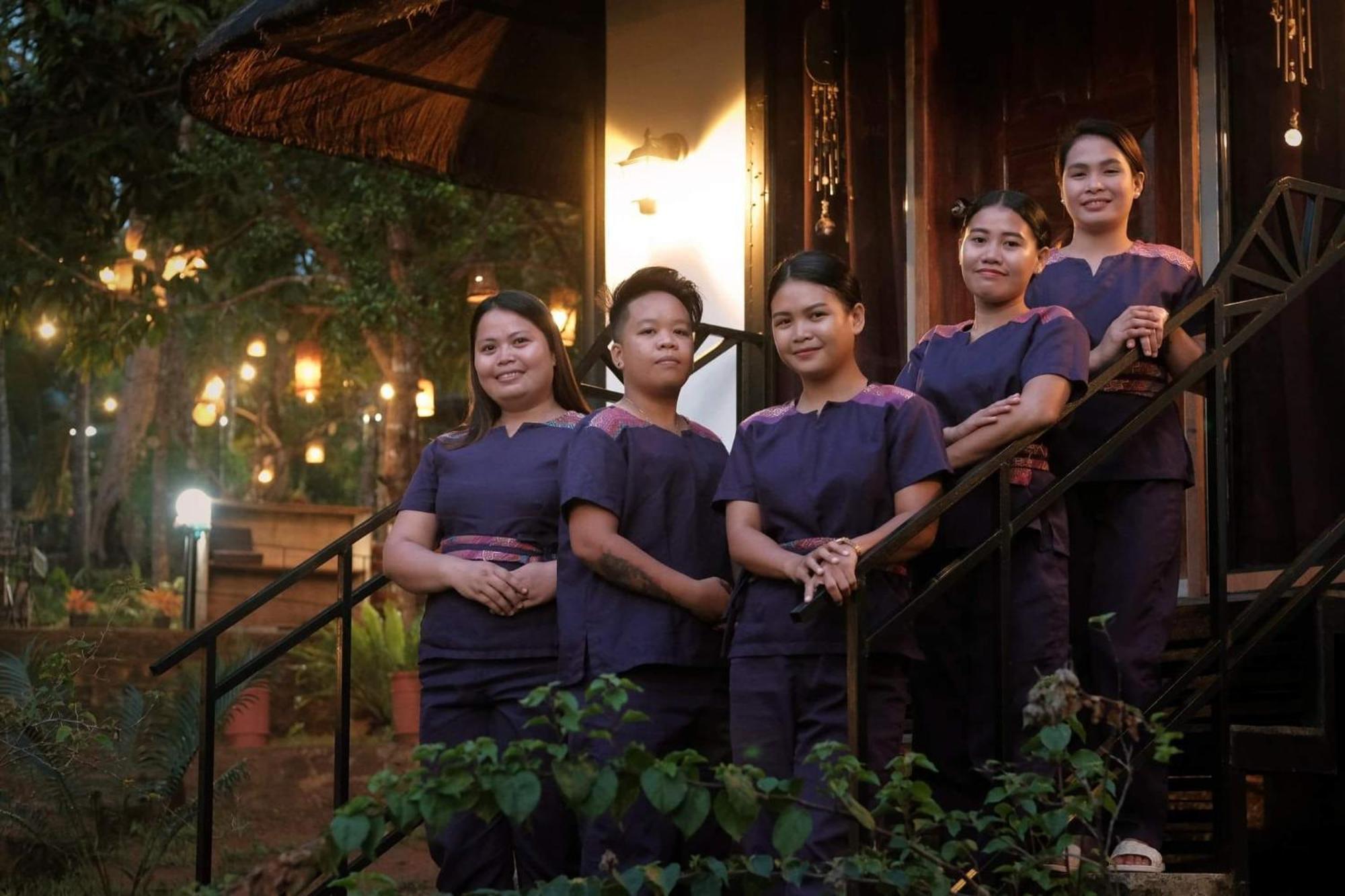 Villa Khadine Grand Vista Resort Coron Εξωτερικό φωτογραφία